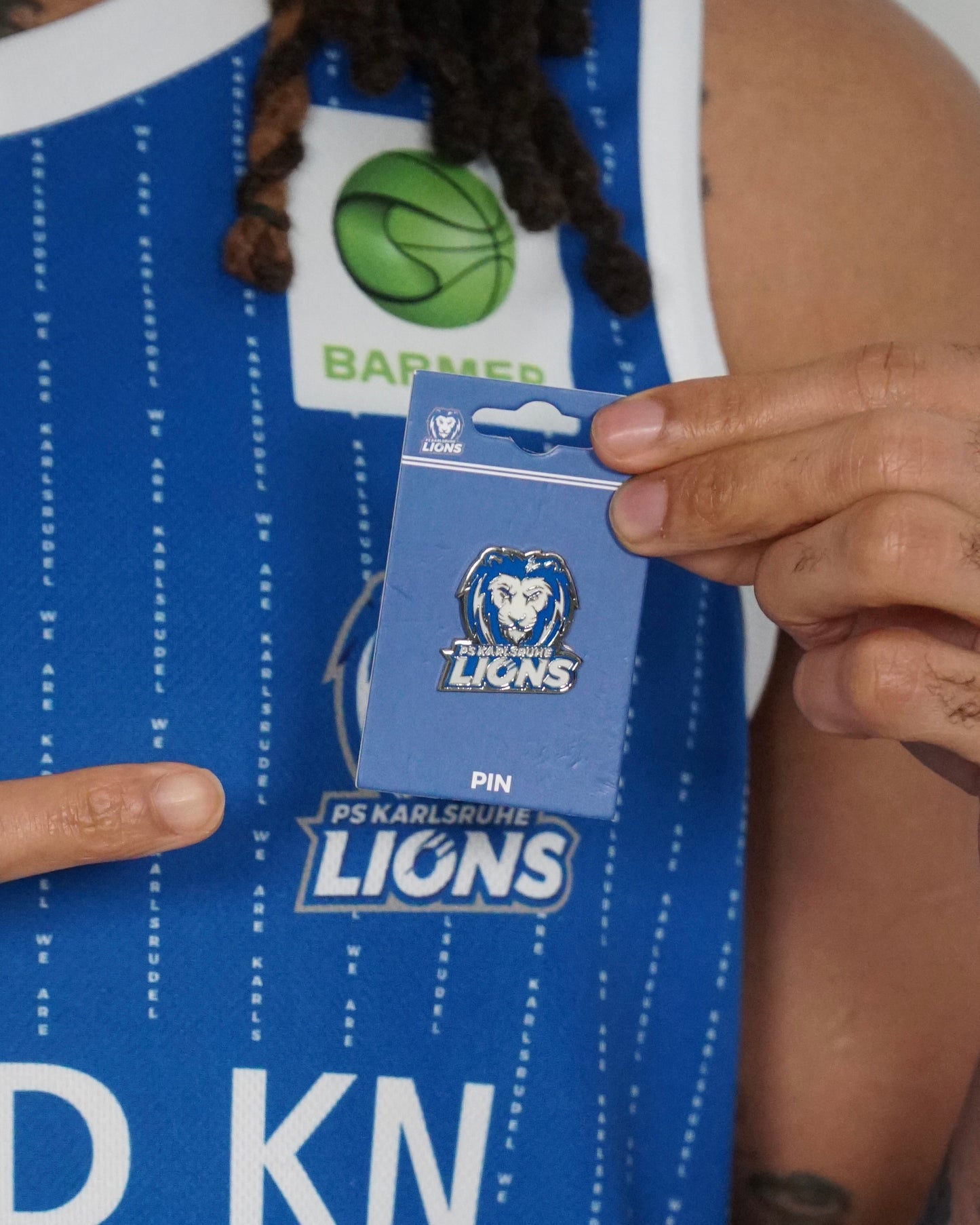 PSK LIONS Pin